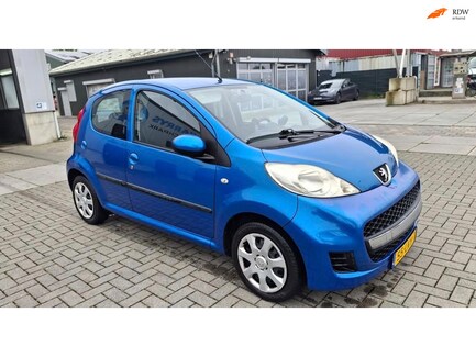 Peugeot 107 0