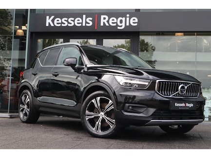 Volvo XC40 0