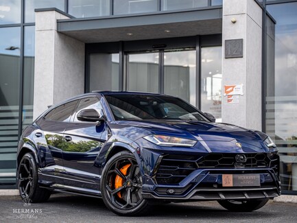 Lamborghini Urus 0