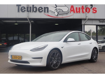 Tesla Model 3 0