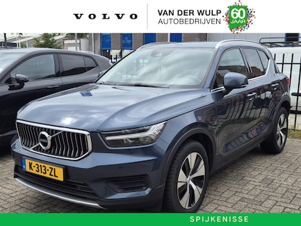 Volvo XC40 0