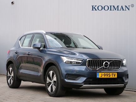 Volvo XC40 0