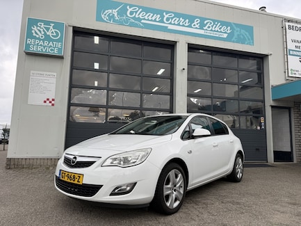 Opel Astra 0