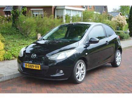 Mazda 2 0