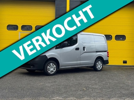 Nissan NV200 0