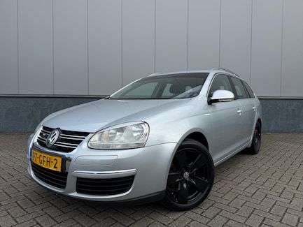 Volkswagen Golf 0