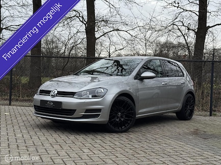 Volkswagen Golf 0