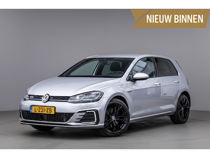 Volkswagen Golf 0