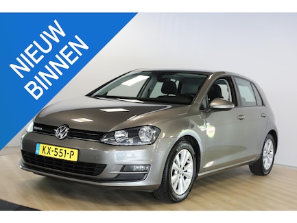 Volkswagen Golf 0