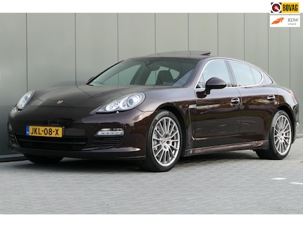Porsche Panamera 0