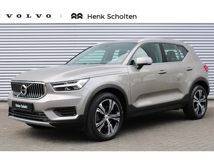 Volvo XC40 0