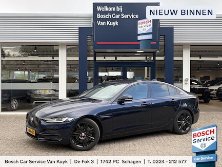 Jaguar XE 0