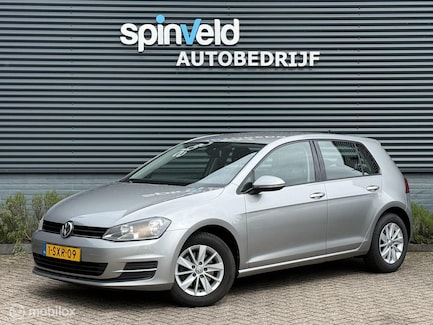 Volkswagen Golf 0