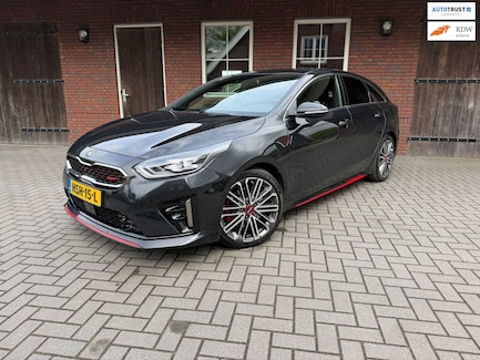 Kia ProCeed 0