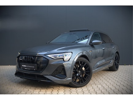 Audi E-tron 0