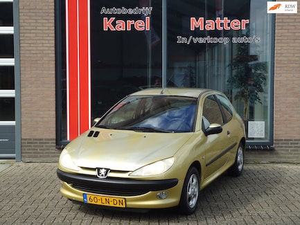 Peugeot 206 0