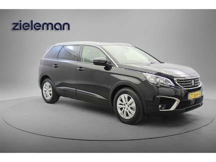 Peugeot 5008 0