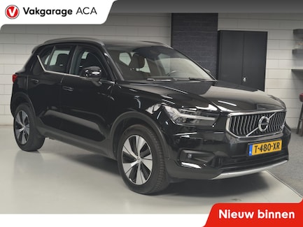 Volvo XC40 0