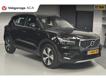 Volvo XC40 0