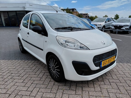 Peugeot 107 0