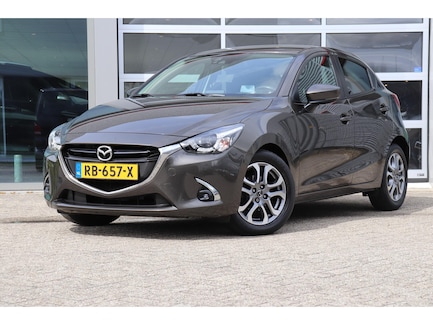 Mazda 2 0