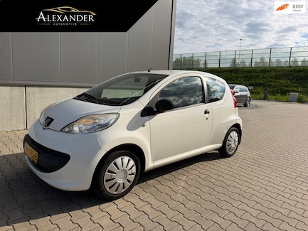 Peugeot 107 0