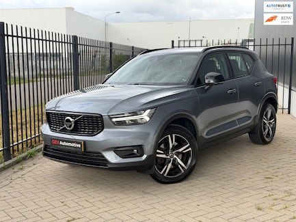 Volvo XC40 0