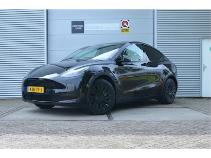 Tesla Model Y 0