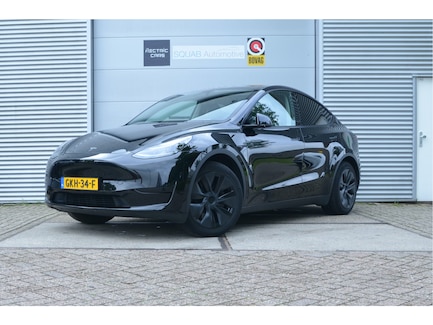 Tesla Model Y 0