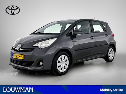 Toyota Verso-S 0