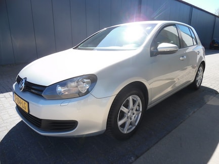 Volkswagen Golf 0