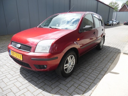 Ford Fusion 0