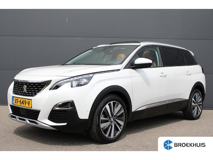 Peugeot 5008 0