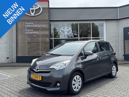Toyota Verso-S 0