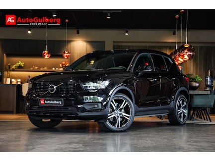 Volvo XC40 0