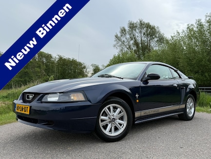 Ford Mustang 0