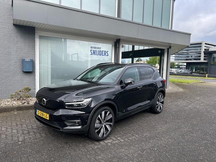 Volvo XC40 0