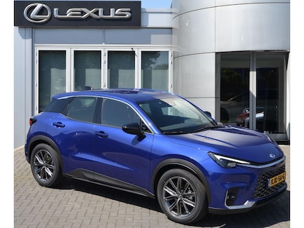 Lexus LBX 0