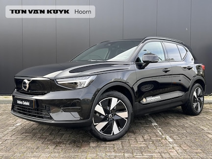 Volvo EX40 0