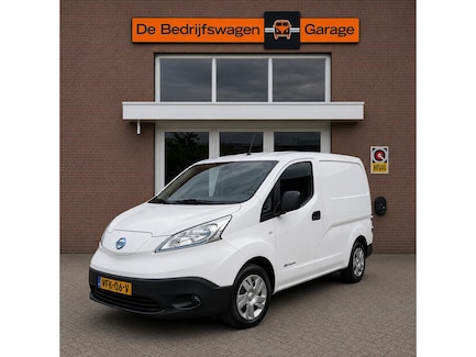 Nissan E-NV200 0
