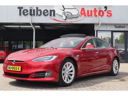 Tesla Model S 0