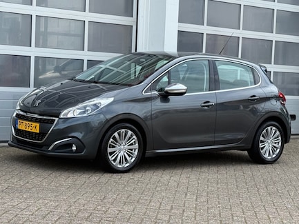 Peugeot 208 0