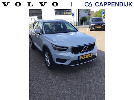 Volvo XC40 0