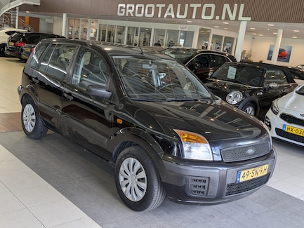 Ford Fusion 0