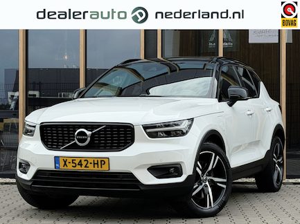 Volvo XC40 0