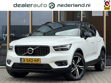 Volvo XC40 0