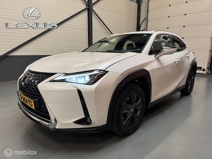 Lexus UX 0