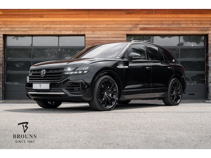 Volkswagen Touareg 0