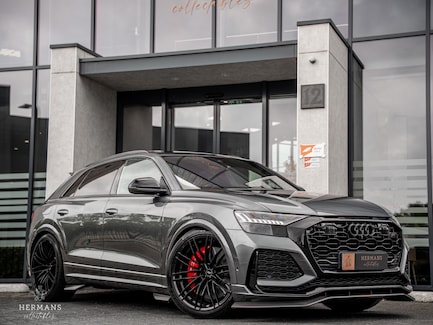 Audi RS Q8 0