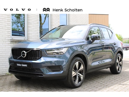 Volvo XC40 0